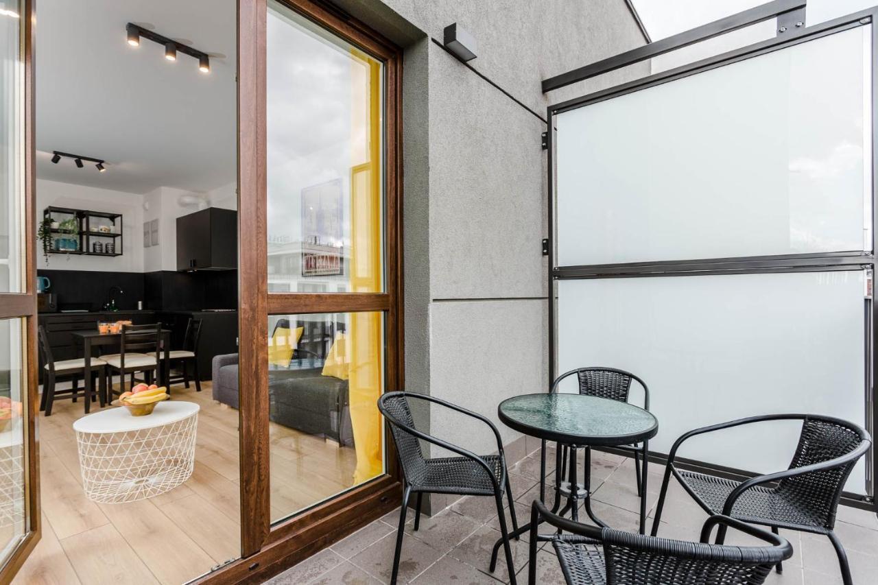 Chill Apartments Warsaw Airport מראה חיצוני תמונה