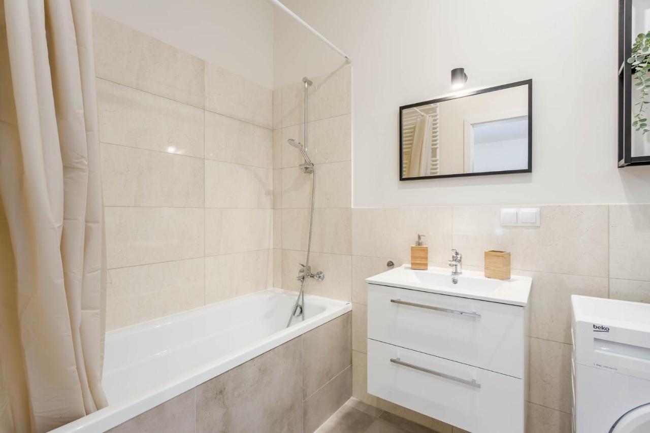 Chill Apartments Warsaw Airport מראה חיצוני תמונה