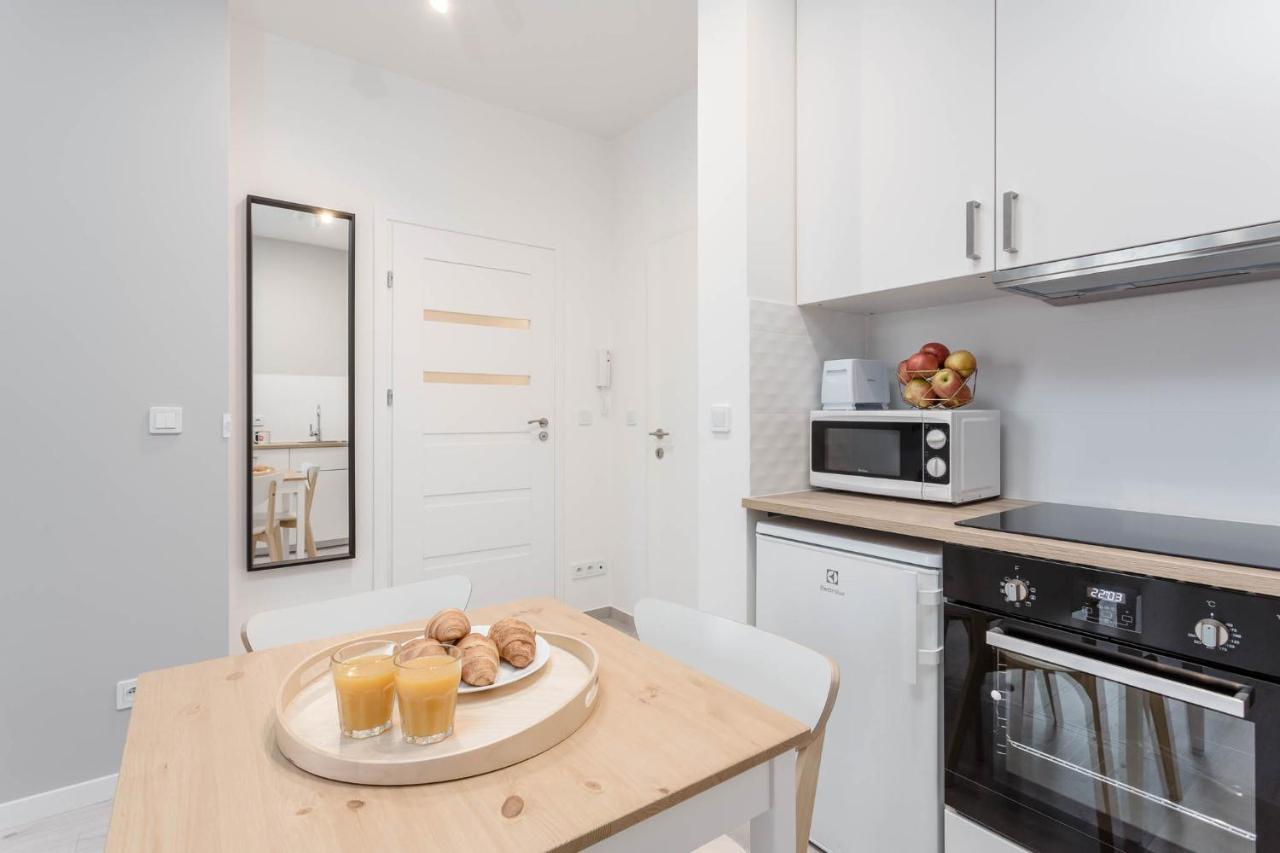 Chill Apartments Warsaw Airport מראה חיצוני תמונה