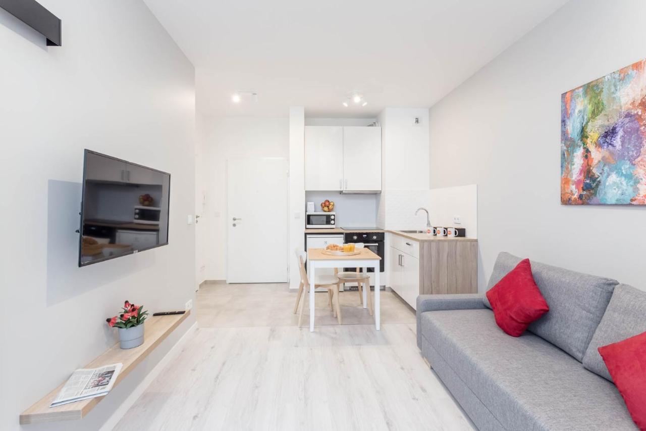 Chill Apartments Warsaw Airport מראה חיצוני תמונה