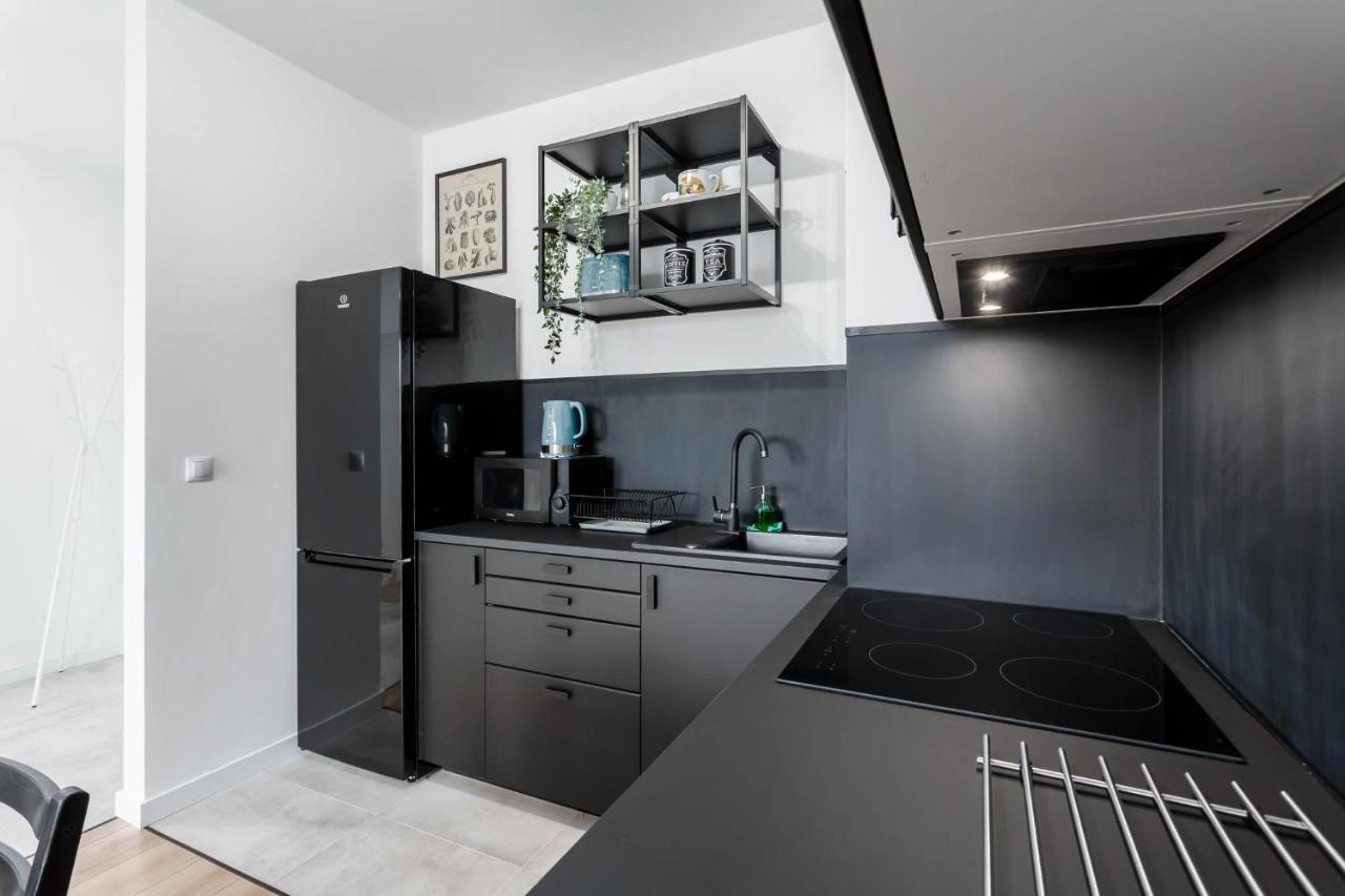 Chill Apartments Warsaw Airport מראה חיצוני תמונה