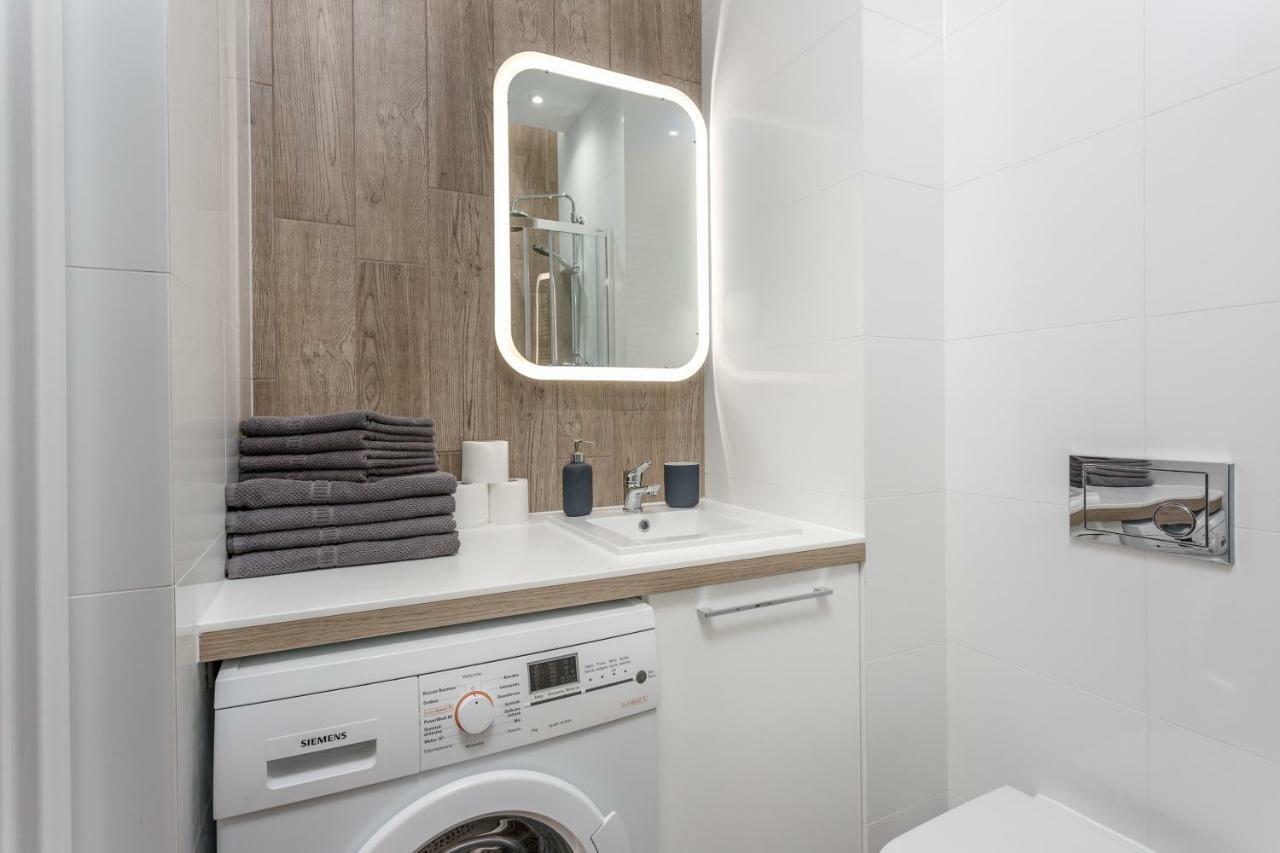 Chill Apartments Warsaw Airport מראה חיצוני תמונה